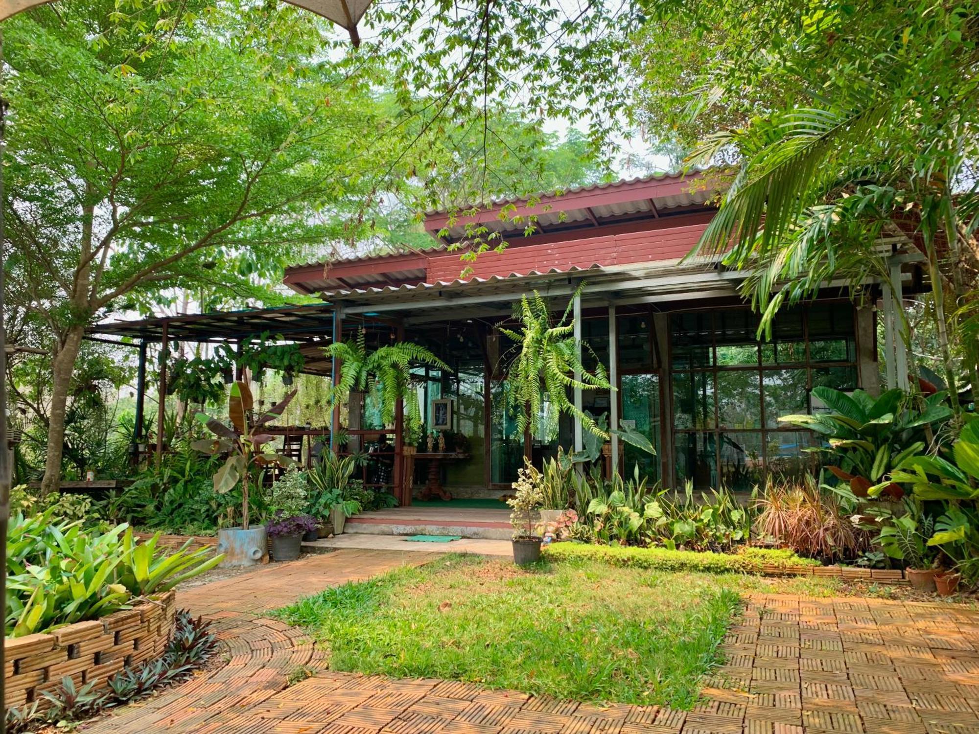 Baan Suan Duang Porn Resort Ban Phae  ภายนอก รูปภาพ